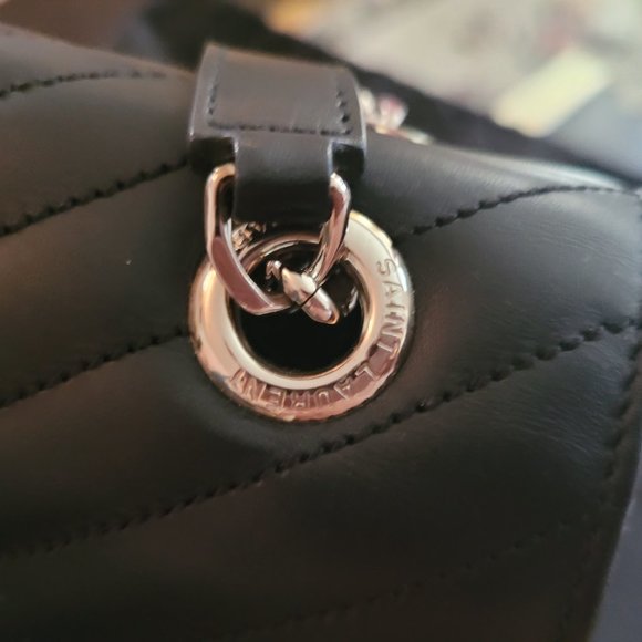 Authentic YSL Large Envelope Flap Silver Chain Handbag - Picture 6 of 8